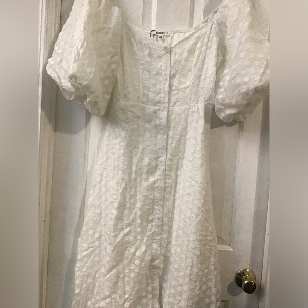 Elegant White Puff Sleeve Dress